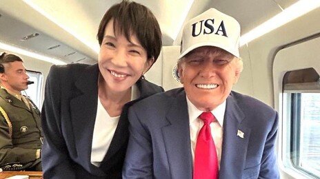 핵항모 함께 탄 美日정상 “동맹 새 황금시대”