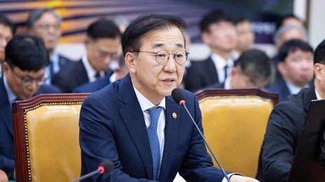 김윤덕 “다주택 고위공직자 승진제한·부동산 백지신탁제 검토”
