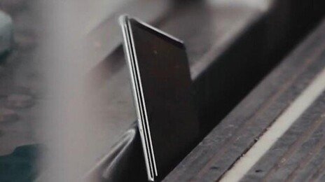 지하철 선로에 빠진 휴대전화, 이렇게 찾았습니다