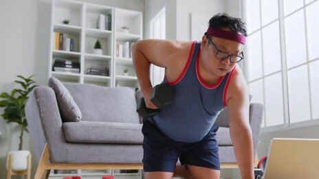 “비만·당뇨 잡는 데는 달리기보다 근력 운동이 더 낫다”