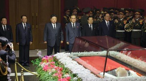 평창올림픽 왔던 北 김영남, 97세로 사망