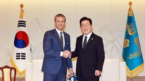 美국방 만난 李대통령 “전작권 조기 회복, 한미동맹 심화 계기”