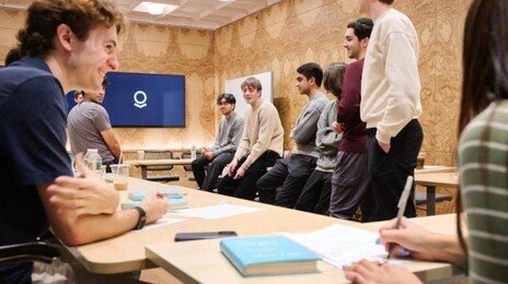 “대학은 망가졌다”…고졸에 월급 780만원, 美 꿈의 직장 어디?
