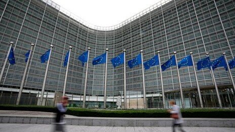 EU “2040년까지 고속철도망 구축…베를린~빈 구간 4시간 반으로 단축”