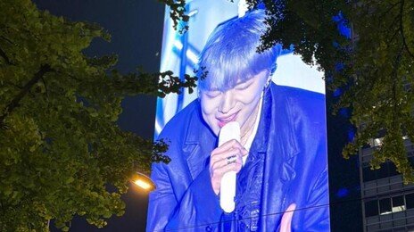 광화문이 콘서트장으로…강승윤 ‘두들 라이브’ 현장 열기
