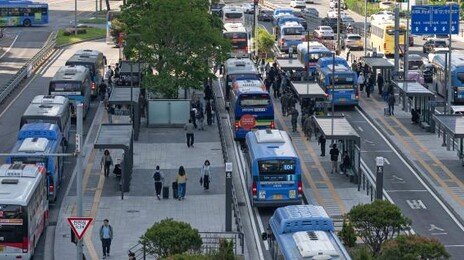 서울 시내버스 수당 갈등… 수능 하루 앞 12일 파업 위기