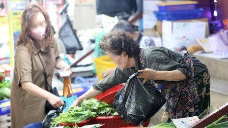 “새벽배송 못하면 야채가 쓰레기 돼요”…소상공인 반발 확산