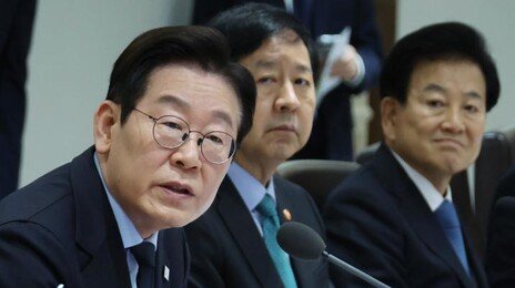 李 “인종·국가 혐오표현 SNS에 범람…처벌장치 마련하라”