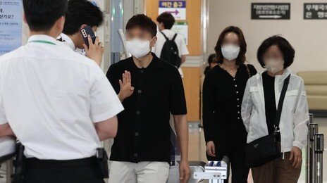 횡령 혐의 박수홍 친형 2심도 징역7년 구형…“가족 위해 한 일” 선처 호소