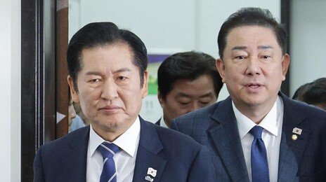 정청래 “檢, 정의의 사도처럼 떠들다가 옷벗고 떼돈 버는 관행 끊어야”