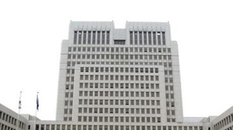 與 ‘대법관 전관예우 근절’ 압박… 대법 사건수임 5년 제한 논의