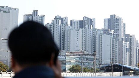 연말 다가오자 주담대 더 꽁꽁…은행권 대출 한파