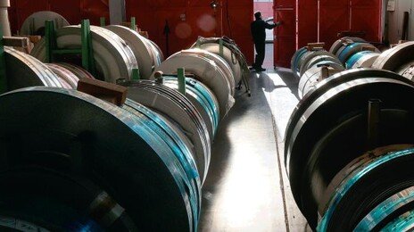 5년 연속 오른 환율, 원재료값도 80% 뛰었다