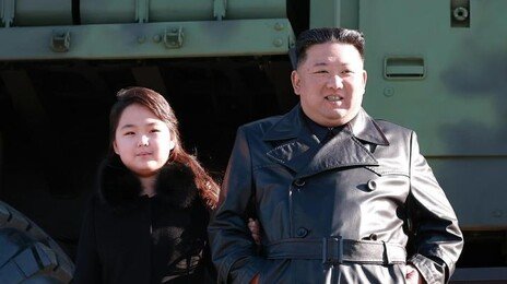 北 “한국 핵잠 보유 승인, 엄중한 사태…핵도미노 초래할 것”