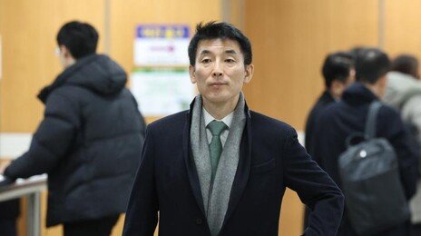 한덕수 재판부, ‘법정 소란’ 김용현 측 변호인 감치 명령