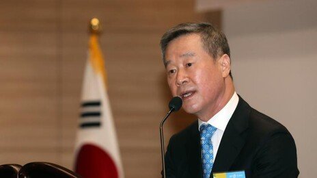 ‘50억 클럽’ 홍선근 머니투데이 회장 2심도 벌금 1500만원