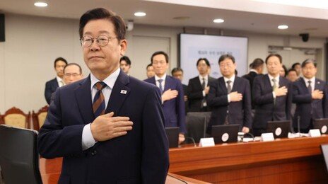 李 “내년 예산안, 어거지 삭감 아니면 野요구 수용을”