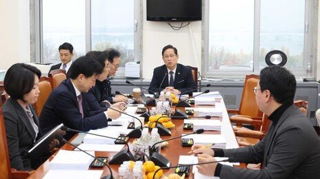 배당소득 분리과세 최고세율 30% 여야 합의…3억 미만은 20%