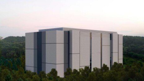 데이터센터 ‘낡은규제’… 인허가 받는데만 1년반