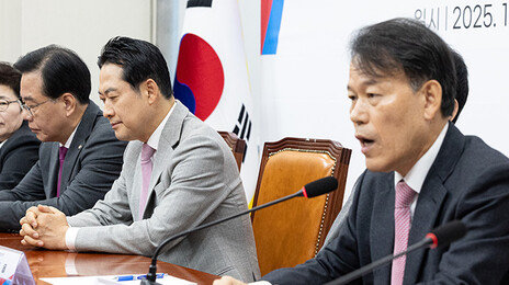 윤한홍, 장동혁 면전서 계엄 사과 요구 “똥 묻은 개 안돼”