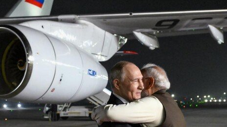 푸틴 방인 선물?…인도, 3조원대 러시아 ‘핵잠’ 임대 계약 최종 타결