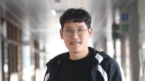 수업 중 쓰러진 학생 살린 교사…“몸이 기억하는 대로 응급처치”