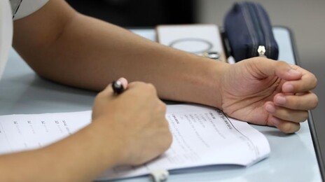 ‘영어 절대평가’의 배신…“초등때 수능 준비” 불안감 파고든 사교육