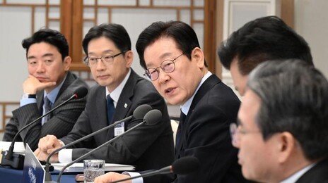 李 “정원오 구청장 잘한다” 지방선거 앞 띄우기… 野 “관권선거”