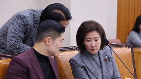 민주당, ‘헌재법 개정안’도 보류…野 “위헌 논란에 숨 고르기”