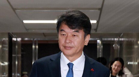 ‘인사청탁 메시지’ 與 문진석, 수석직 거취 지도부에 일임