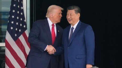 트럼프 “엔비디아 AI칩 ‘H200’ 中수출 허용”…韓기업 호재