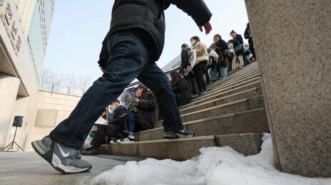 “출근길 롱패딩 챙기세요”…아침 최저 -6도 ‘강추위’
