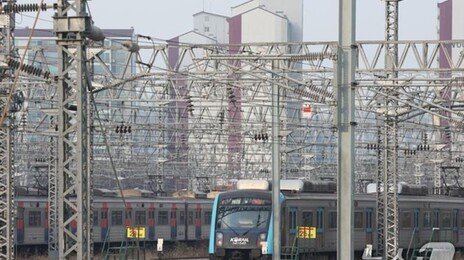 열차 총파업 피했다…“파업 유보 오늘 정상 운행”