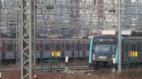 열차 총파업 피했다…“파업 유보 오늘 정상 운행”