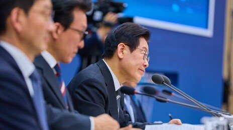 교육부, 국가장학금Ⅱ 2027년 폐지…등록금 법정상한은 유지