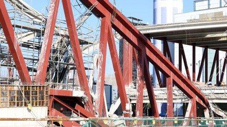 또 ‘하청’만 죽었다…4명 숨진 광주, 불법재하청-부실 강제수사