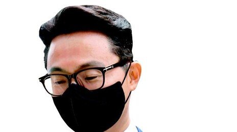 윤영호 “전재수, ‘복돈’이라니 받아갔다”→“만난 적도 없어” 진술 번복