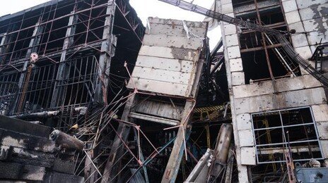 러, 겨울 에너지시설 맹공… 우크라 100만 가구 정전