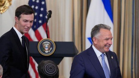 美특사, 우크라와 종전 논의 “많은 진전…15일 재개”