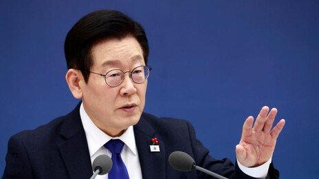 李 “속된 말로 대머리, 미용 아닌 생존 문제…탈모약 지원 검토하라”