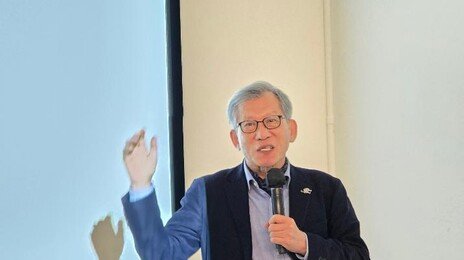 유홍준 “李대통령, 골치 아픈 ‘환빠’ 어떻게 대처하는지 물어본 것”