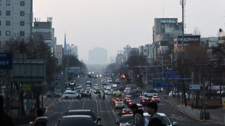 2023년 초미세먼지, 전년보다 19% 감소…산불-건축 줄어든 영향