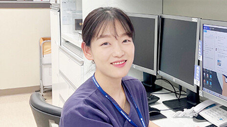 지하철 승강장서 60대男, 앞으로 ‘쿵’…간호사가 살렸다