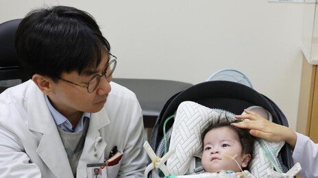 심장이 몸밖에 나온 아기… 서린이의 기적