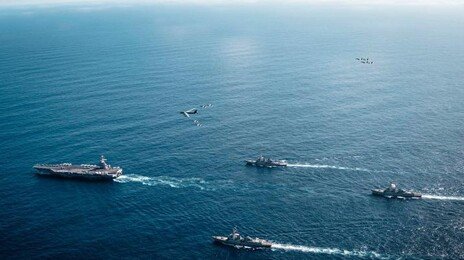 트럼프 “베네수 정권 테러조직으로 지정”…제재대상 원유 선박 전면 봉쇄 ‘돈줄’ 차단