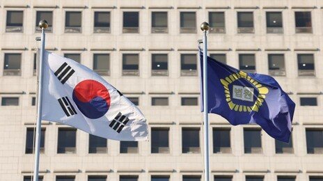 與 내란재판부 법안 재수정…법관대표회의 개입 뺐다