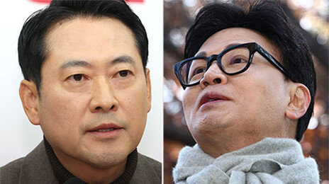 ‘尹 어게인’ 스피커 앞세운 장동혁호… 한동훈 “그냥 날 찍어내라”