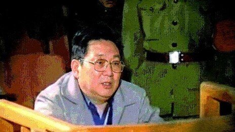 [횡설수설/장택동]“역사의 죄인 될 수 없다” 톈안먼 진압 거부한 사령관