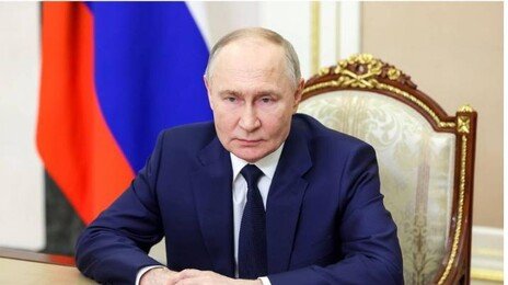 푸틴 “우크라 선거-영토 국민투표시 안전보장 검토”