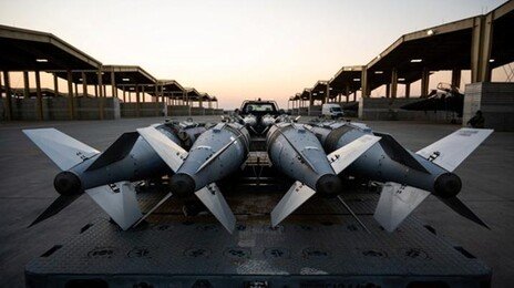 美, 시리아 IS 표적 70곳 보복 공습…최소 5명 사망